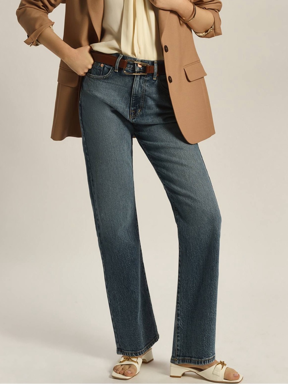 Modern American Anthropologie NWT Jackson The Dad Straight Leg Jeans Button Flaw